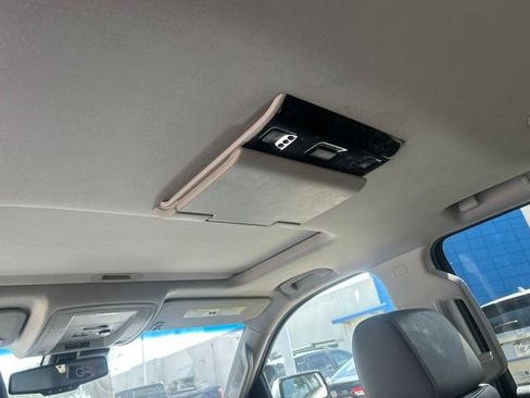 Used 2015 Chevrolet Tahoe LT AWD/4WD image 5