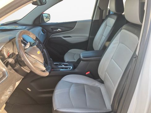 Used 2018 Chevrolet Equinox Premier image 11