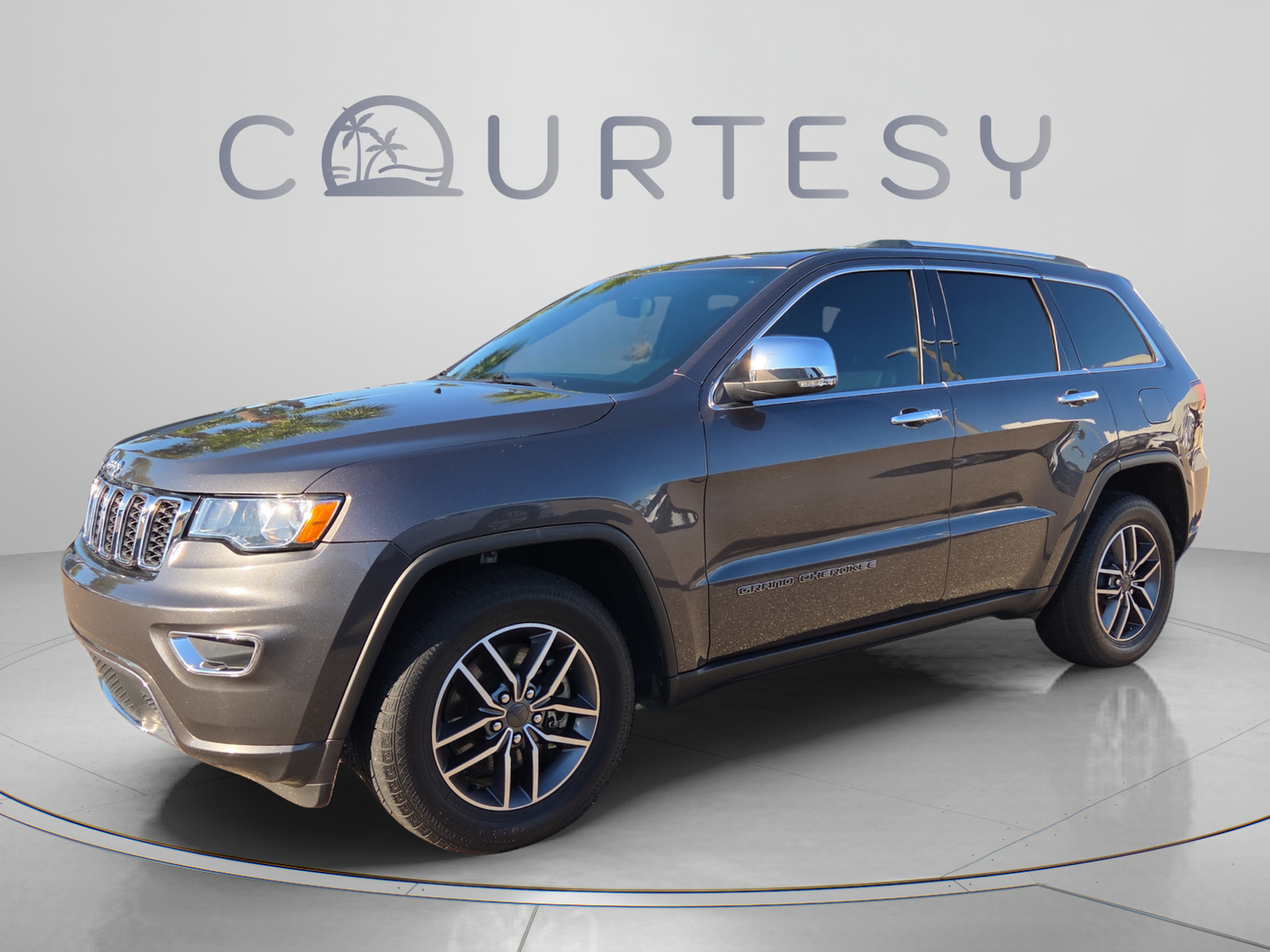 Used 2021 Jeep Grand Cherokee Limited w/ Luxury Group II RWD image 1