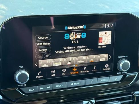 Certified 2025 Nissan Pathfinder SV FWD image 13