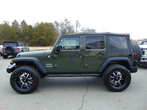 Used 2015 Jeep Wrangler Unlimited Sport w/ Quick Order Package 23S image 25