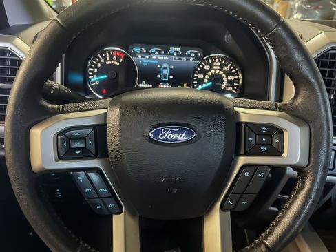 Used 2020 Ford F150 Lariat w/ Equipment Group 502A Luxury image 23