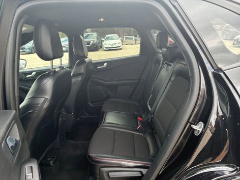 Used 2024 Ford Escape ST-Line image 27