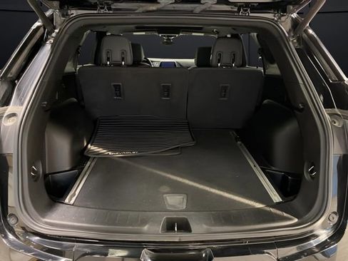 Used 2019 Chevrolet Blazer RS image 16