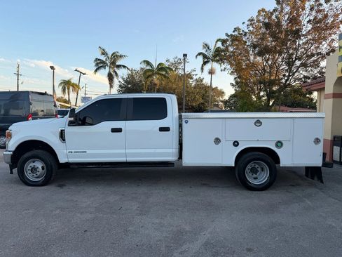 Used 2022 Ford F350 XL w/ Power Equipment Group image 3