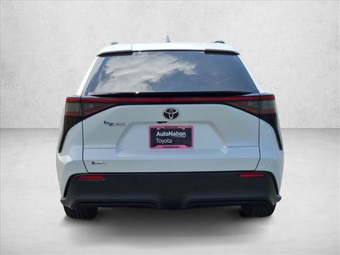 Certified 2025 Toyota bZ4X FWD w/ Weather Package image 7