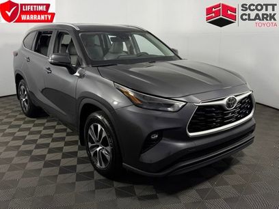 Used 2024 Toyota Highlander XLE