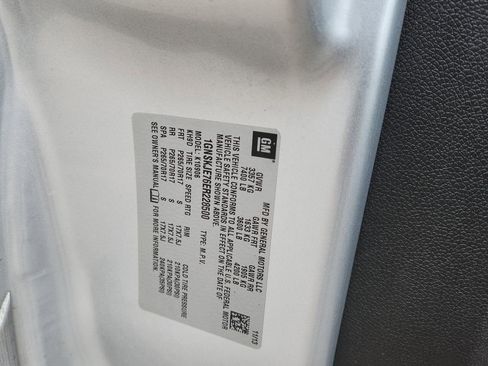 Used 2014 Chevrolet Suburban LT w/ Luxury Package image 17