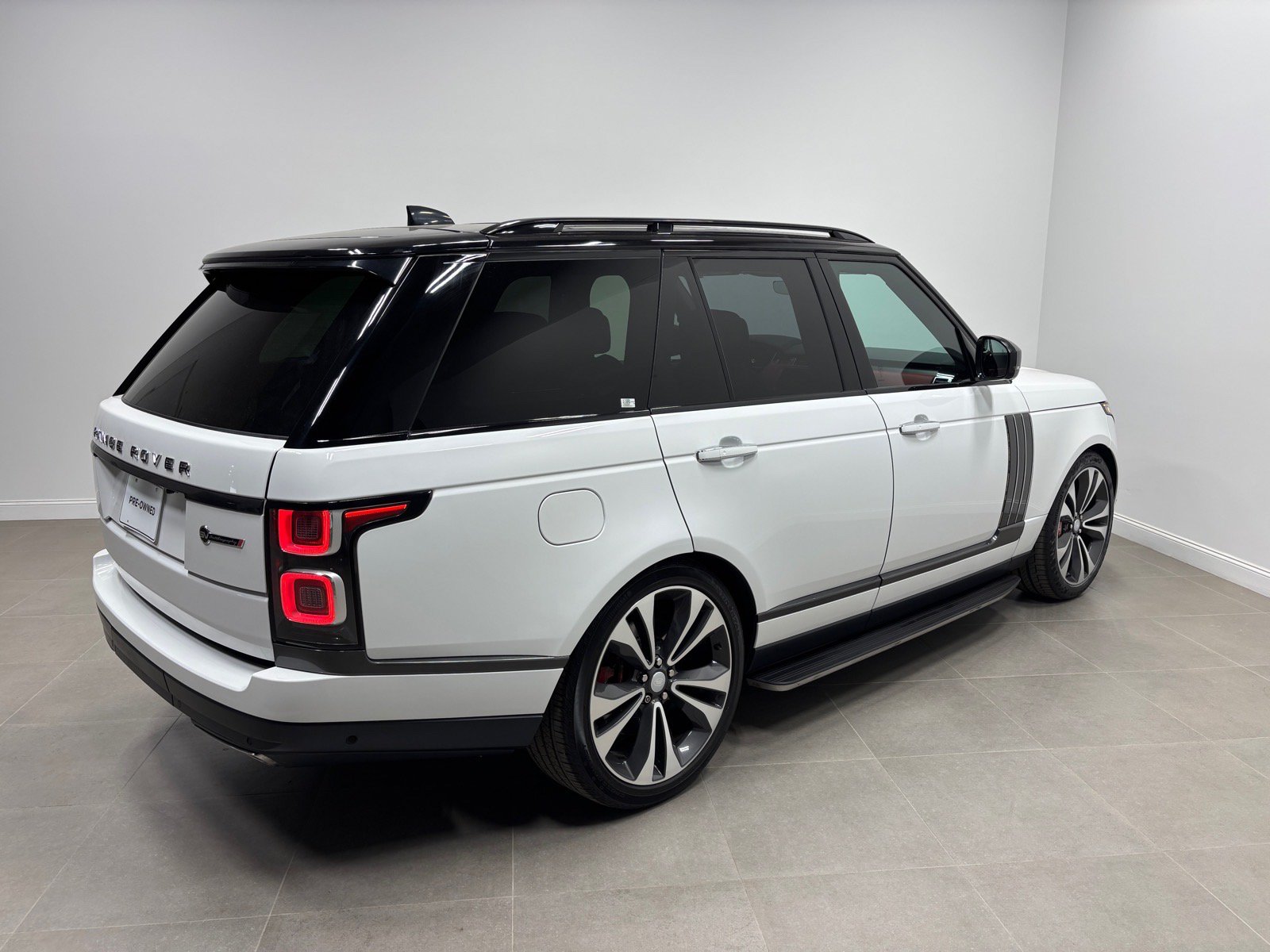 Used 2022 Land Rover Range Rover SV Autobiography Dynamic AWD/4WD image 6
