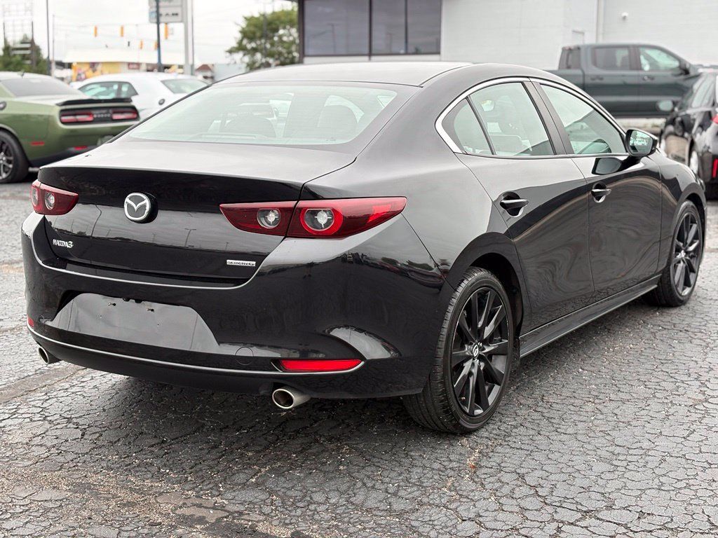 Used 2024 MAZDA MAZDA3 s FWD image 10