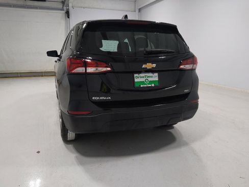Used 2022 Chevrolet Equinox LS image 6