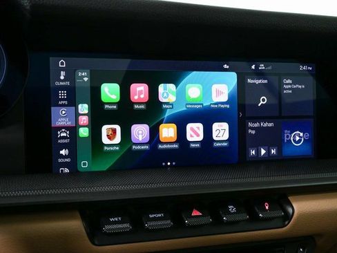 Certified 2020 Porsche 911 Carrera 4 image 17