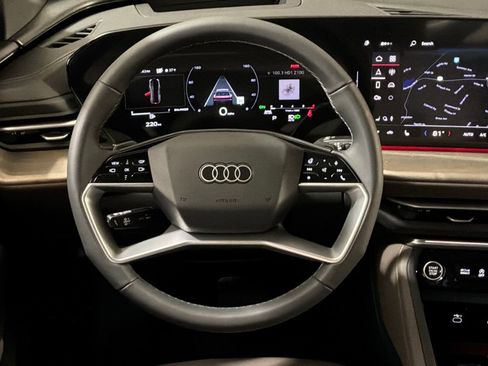 New 2025 Audi Q5 Premium Plus image 11