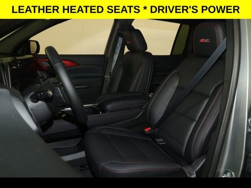 New 2026 Chevrolet Traverse Z71 w/ Driver Confidence Package AWD/4WD image 3