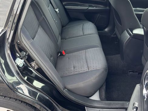 Used 2018 Nissan Altima 2.5 SV FWD image 10