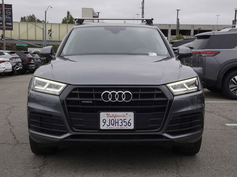Used 2019 Audi Q5 2.0T Premium Plus w/ Premium Plus Package AWD/4WD image 6