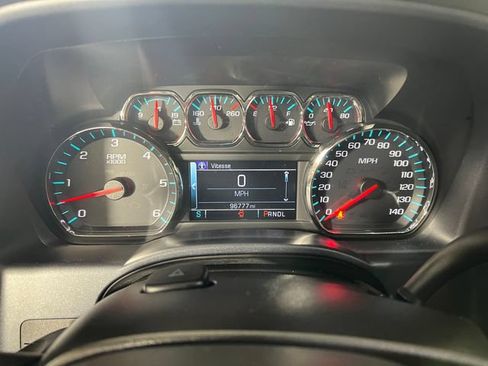 Used 2018 Chevrolet Silverado 1500 LT w/ Texas Edition RWD image 16