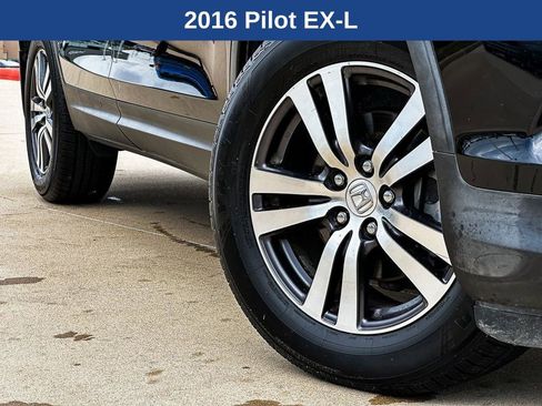 Used 2016 Honda Pilot EX-L image 2