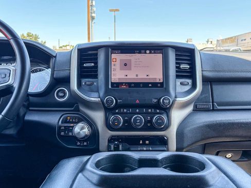 Used 2022 RAM 1500 Laramie w/ Off Road Group AWD/4WD image 12