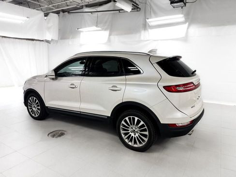Used 2017 Lincoln MKC Reserve FWD image 3