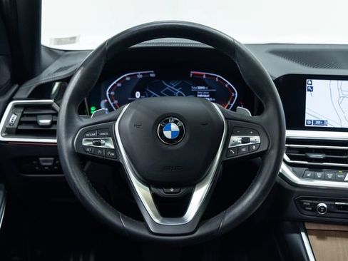 Used 2019 BMW 330i xDrive Sedan w/ Premium Package AWD/4WD image 14
