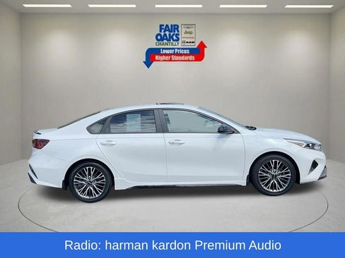 Used 2023 Kia Forte GT-Line w/ GT-Line Premium Package FWD image 7
