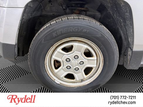 Used 2015 Jeep Patriot Sport w/ Power Value Group AWD/4WD image 9