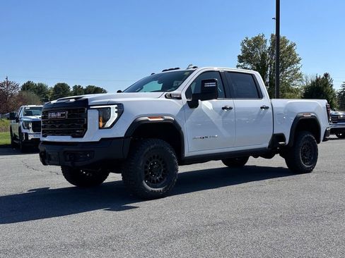 New 2026 GMC Sierra 2500 AT4X w/ AT4X AEV Edition AWD/4WD image 2