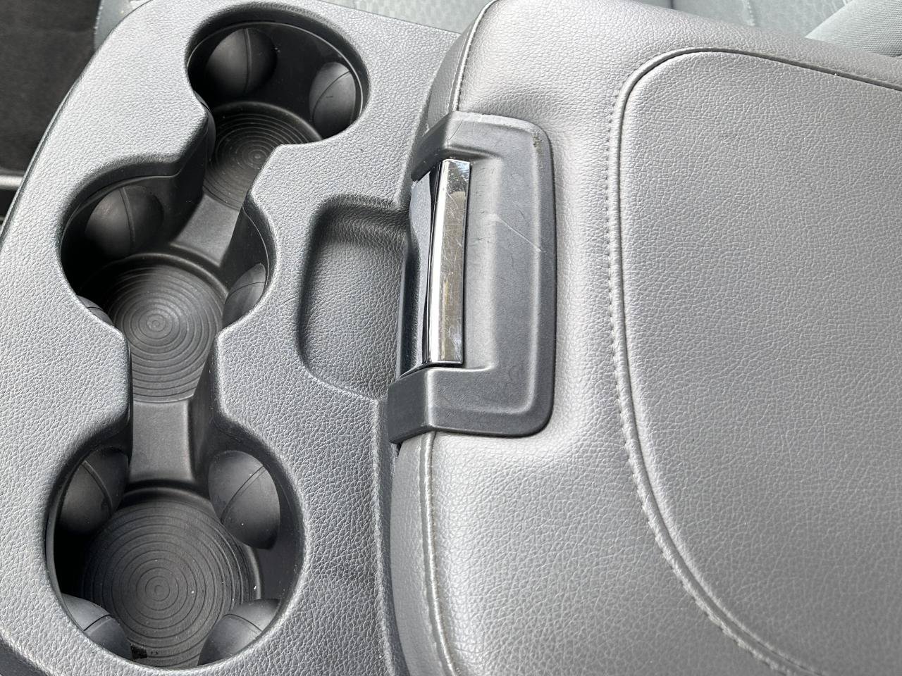 Used 2020 RAM 1500 Classic SLT AWD/4WD image 54