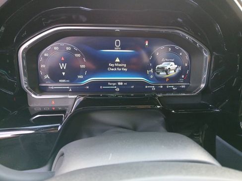 Used 2025 Chevrolet Silverado 1500 ZR2 w/ Technology Package image 14