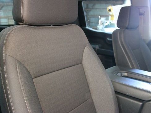 Used 2025 GMC Sierra 1500 Pro w/ Graphite Edition AWD/4WD image 7