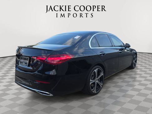 Used 2023 Mercedes-Benz C 300 Sedan image 5