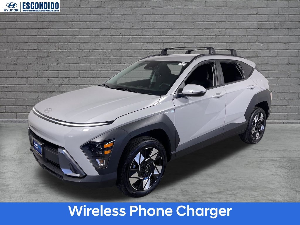 Certified 2025 Hyundai Kona SEL AWD/4WD image 8