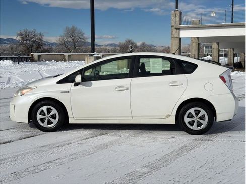 Used 2012 Toyota Prius Two image 4