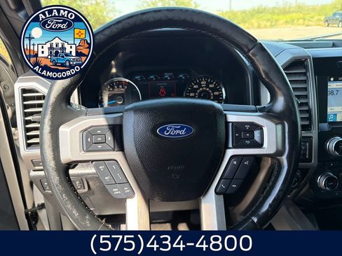 Used 2017 Ford F150 Platinum w/ Equipment Group 701A Luxury AWD/4WD image 14