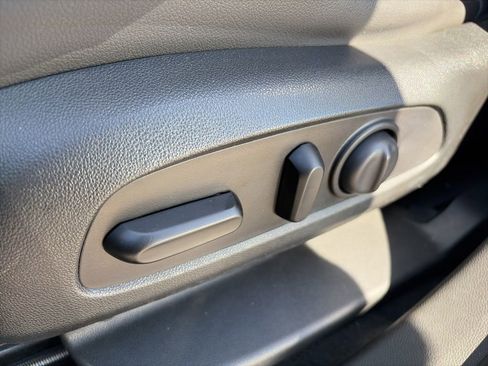 Used 2020 Chevrolet Blazer Premier w/ Driver Confidence II Package image 10