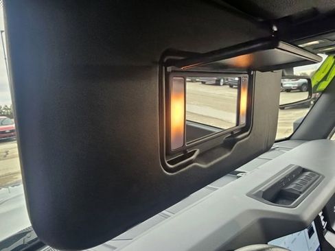 Used 2024 Ford Bronco Black Diamond image 32