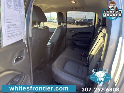 Used 2015 GMC Canyon SLE image 15