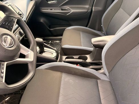 Certified 2025 Nissan Versa SV w/ Trunk Package FWD image 19