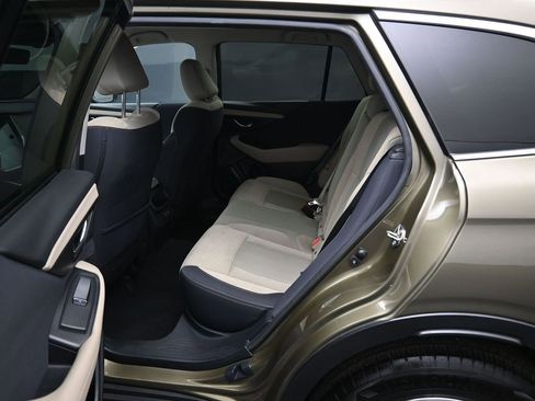 Used 2020 Subaru Outback Premium image 26