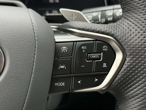 Used 2026 Lexus TX 500h AWD w/ Technology Package image 16