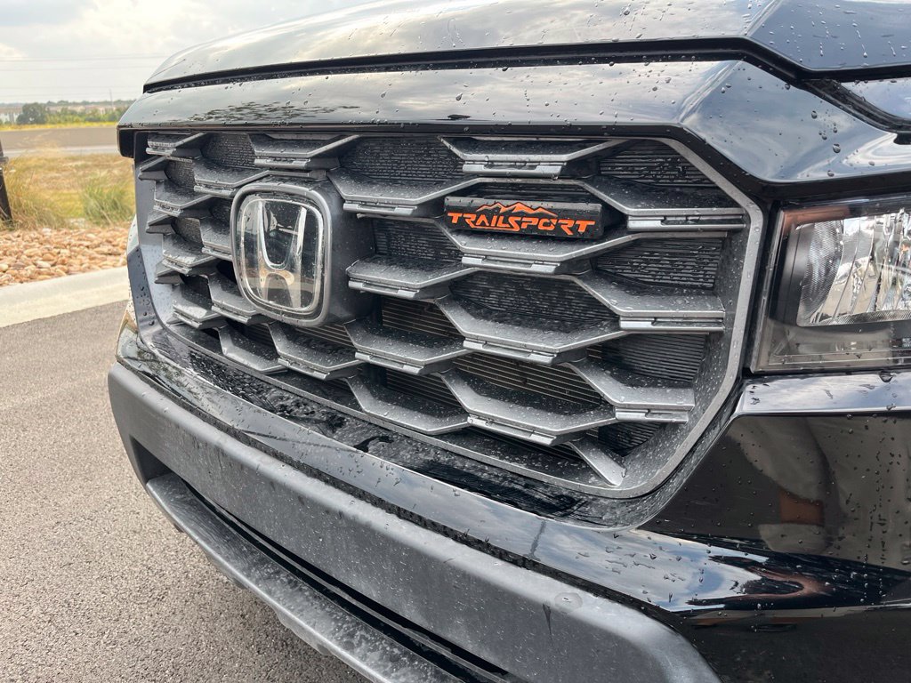 Certified 2025 Honda Passport TrailSport image 13
