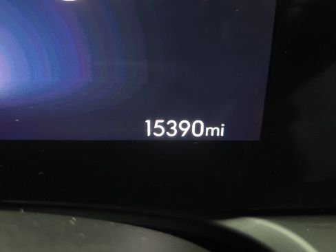 Used 2024 Buick Encore GX Preferred AWD/4WD image 22