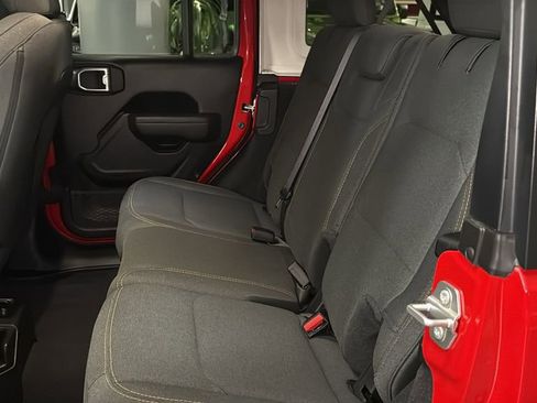 Used 2025 Jeep Wrangler Sport image 15