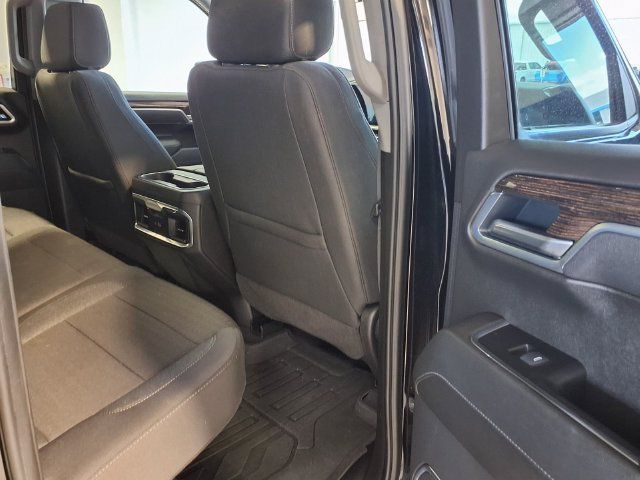 Used 2025 GMC Sierra 1500 Elevation w/ Preferred Package AWD/4WD image 31