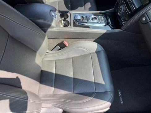 Used 2015 Jaguar XKR R RWD image 16