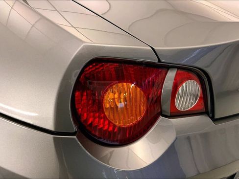 Used 2003 BMW Z4 3.0i RWD image 25