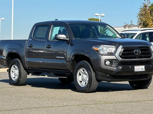 Used 2020 Toyota Tacoma SR5 image 5