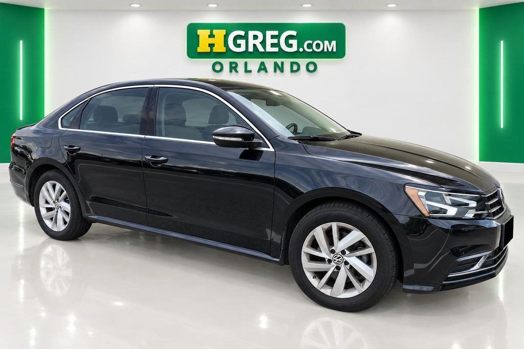 Used 2018 Volkswagen Passat 2.0T SE FWD image 4