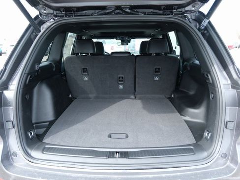 New 2026 Jeep Grand Cherokee Altitude AWD/4WD image 32